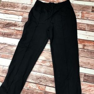 Lululemon pants size 8